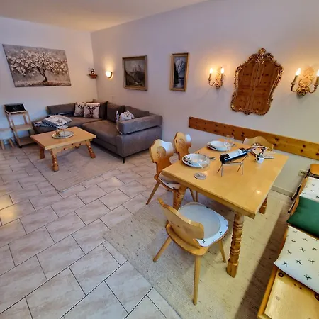 Apartmán Alpenliebe Lofer - Bergblick & Pool Sankt Martin bei Lofer