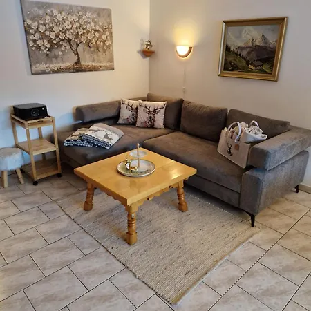 Alpenliebe Lofer - Bergblick & Pool Apartament *