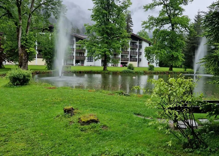 Alpenliebe Lofer - Bergblick & Pool Апартаменты Санкт-Мартин-бай-Лофер